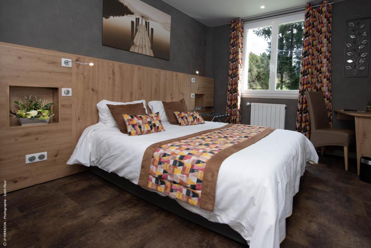 Logis Hotel Beau Site Loubaresse  Exterior foto